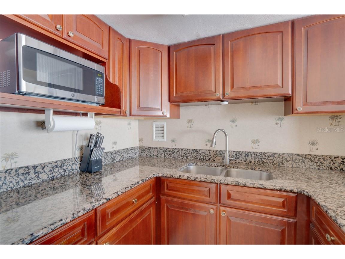 880 Mandalay Avenue #C713 Clearwater Beach FL 33767 - GULF OF MEXICO U8253322 image11