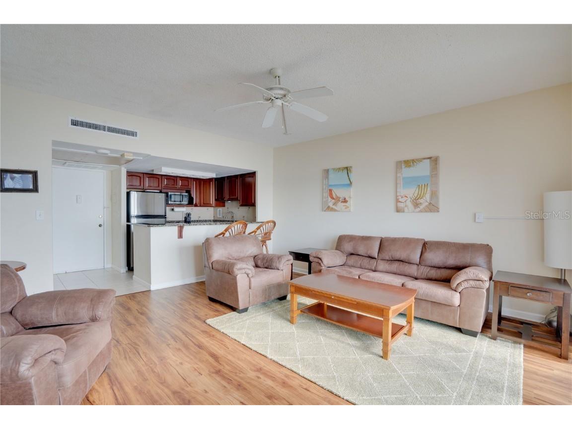 880 Mandalay Avenue #C713 Clearwater Beach FL 33767 - GULF OF MEXICO U8253322 image4
