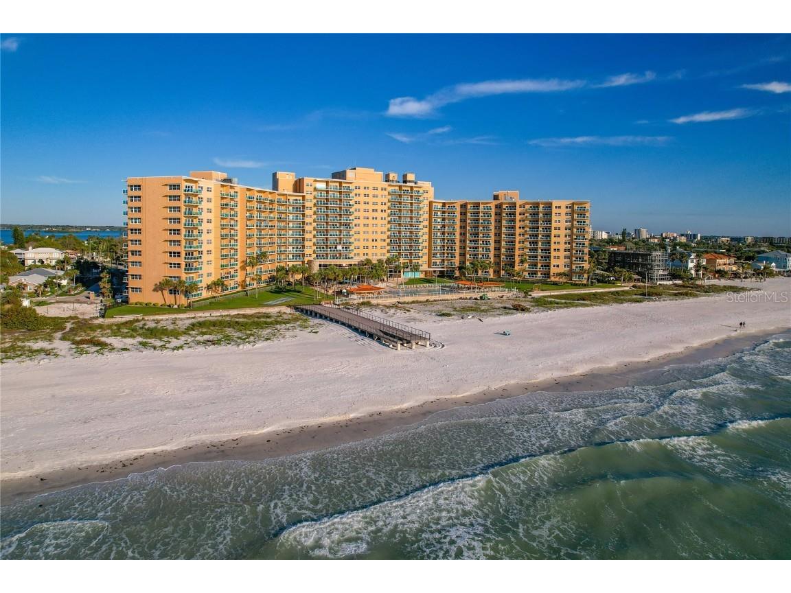 880 Mandalay Avenue #C915 Clearwater Beach FL 33767 - GULF OF MEXICO U8243234 image1