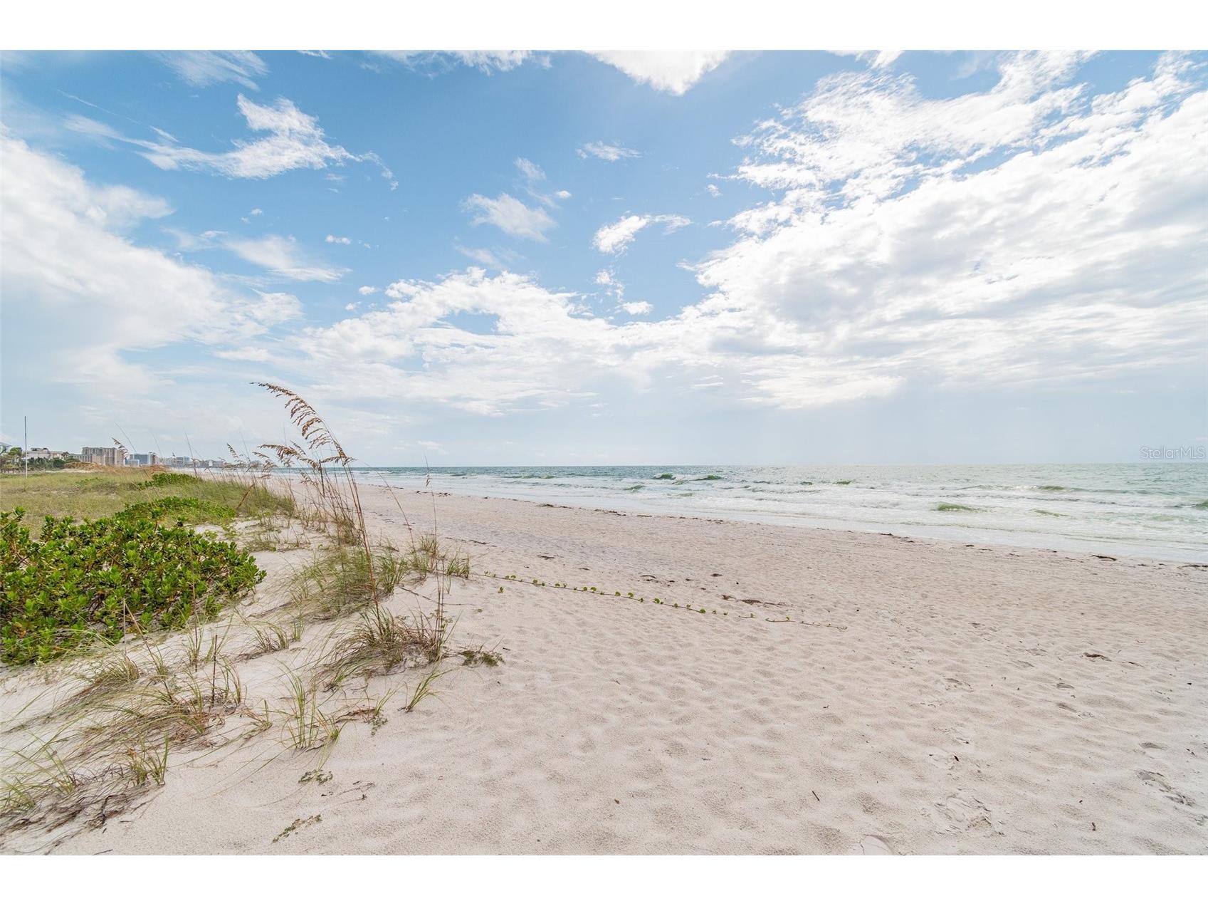 880 Mandalay Avenue #CU15 Clearwater Beach FL 33767 - THE GULF TB8442636 image2