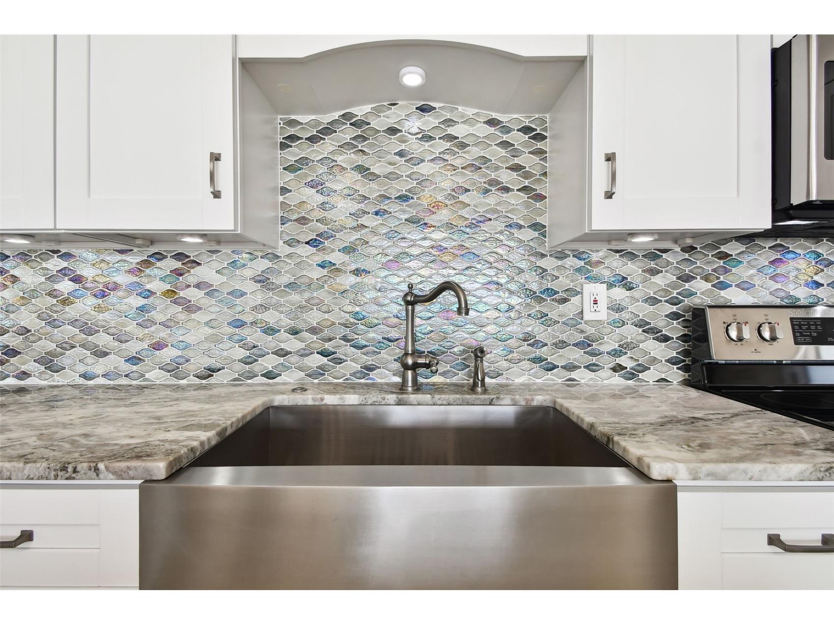 880 Mandalay Avenue #CU15 Clearwater Beach FL 33767 - THE GULF TB8442636 image7