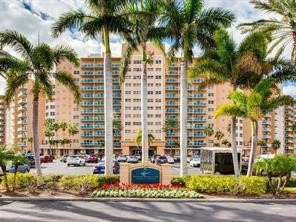 880 Mandalay Avenue #N204 Clearwater Beach FL 33767 TB8345329 image1