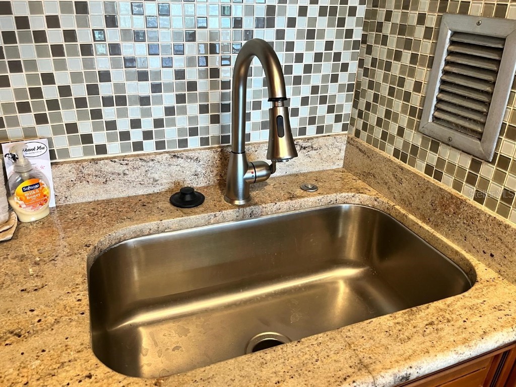 880 Mandalay Avenue #N802 Clearwater Beach FL 33767 - GULF OF MEXICO/GULF OF AMERICA TB8361284 image30