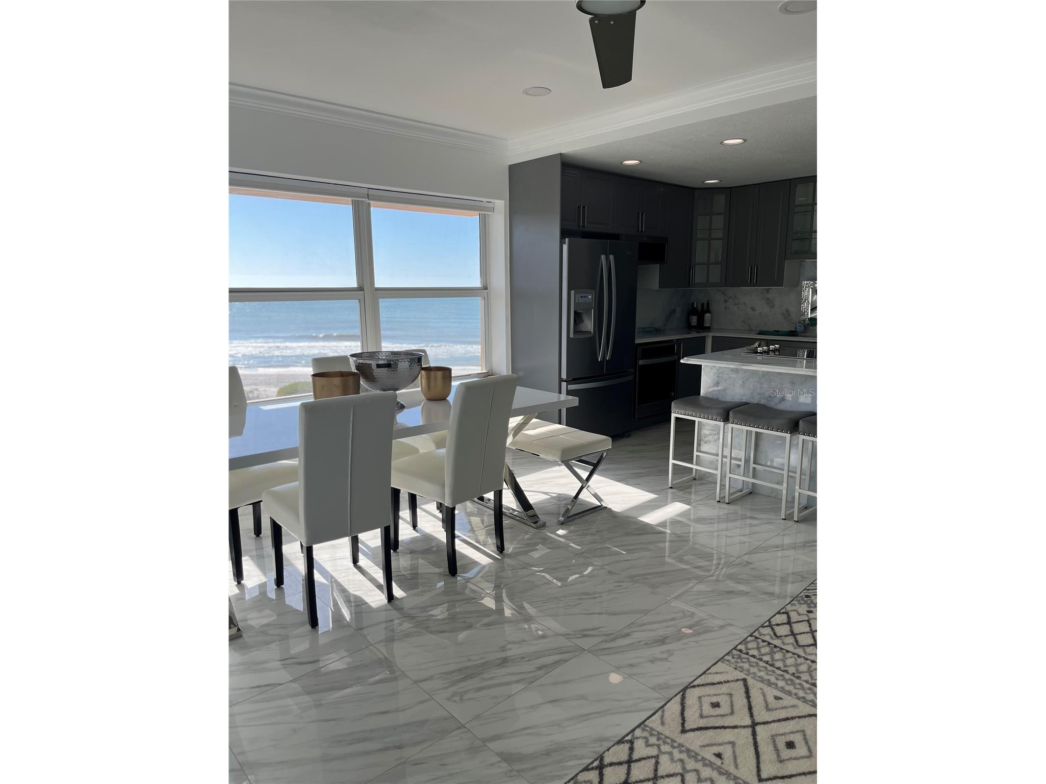 880 Mandalay Avenue #S302 Clearwater Beach FL 33767 TB8485846 image3