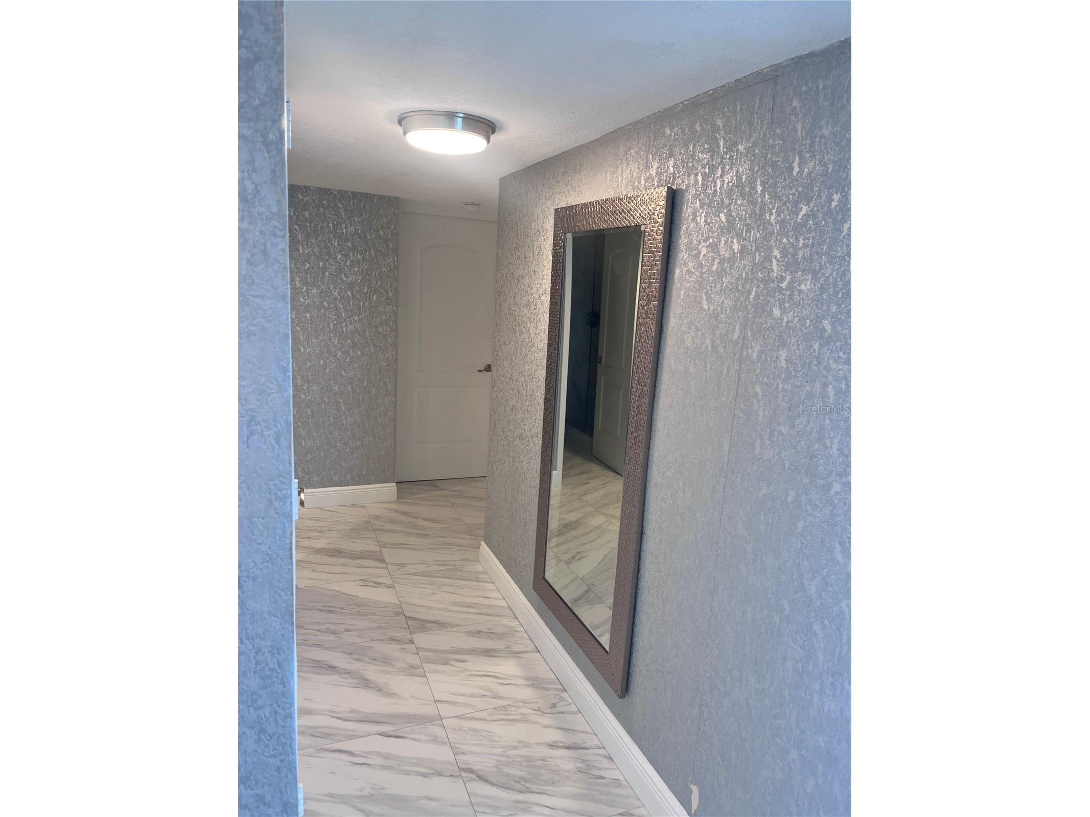 880 Mandalay Avenue #S302 Clearwater Beach FL 33767 TB8485846 image7