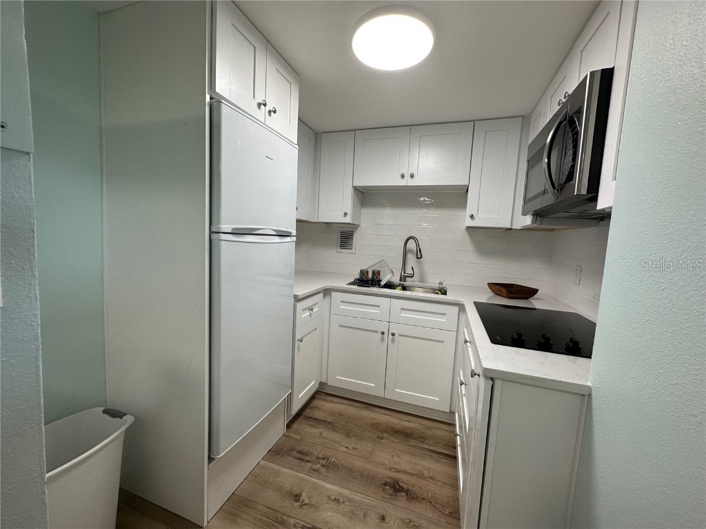 880 Mandalay Avenue #S404 Clearwater FL 33767 - GULF OF MEXICO U8225202 image14