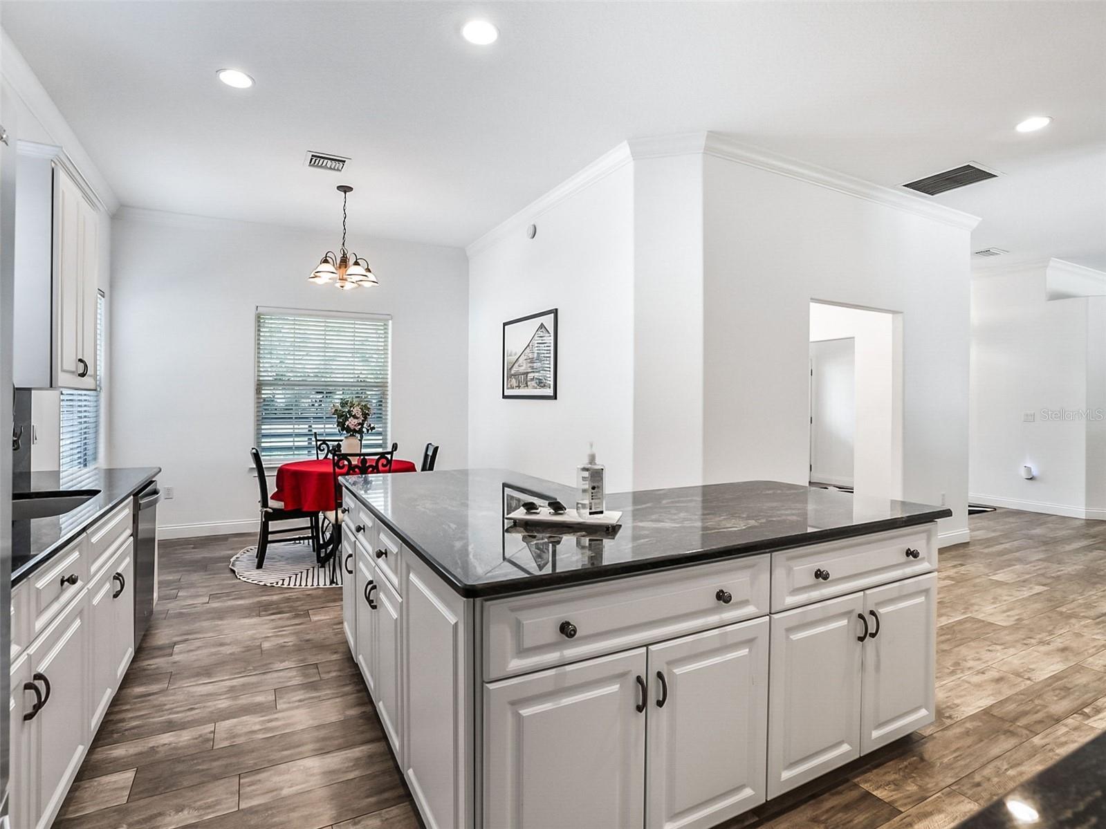 880 NW 70th Terrace Ocala FL 34482 OM715958 image12