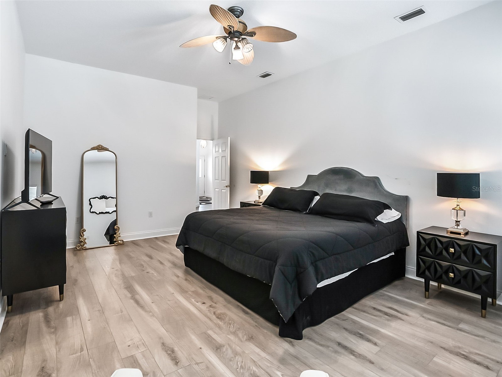 880 NW 70th Terrace Ocala FL 34482 OM715958 image18