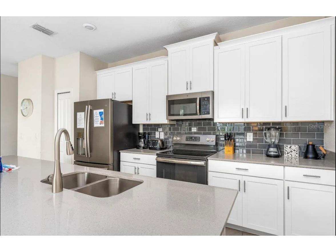 880 Pebble Beach Drive Davenport FL 33896 O6330010 image3