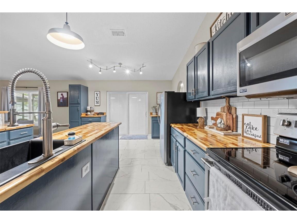 880 W Rum Place Dunnellon FL 34434 OM714412 image27