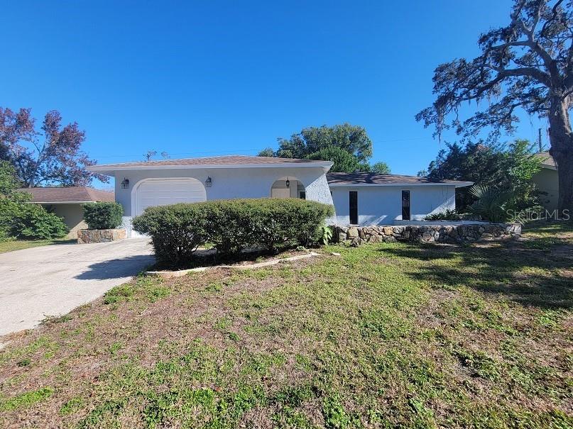 8800 Elm Leaf Court Port Richey FL 34668 W7860549 image1