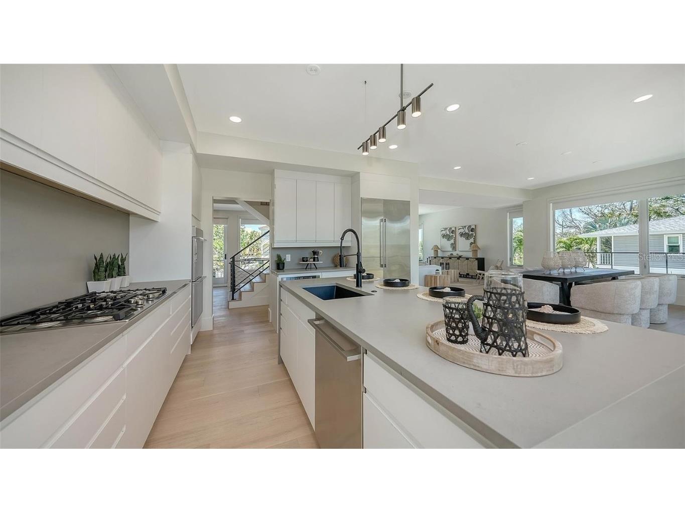 8800 Midnight Pass Road Sarasota FL 34242 A4672523 image25