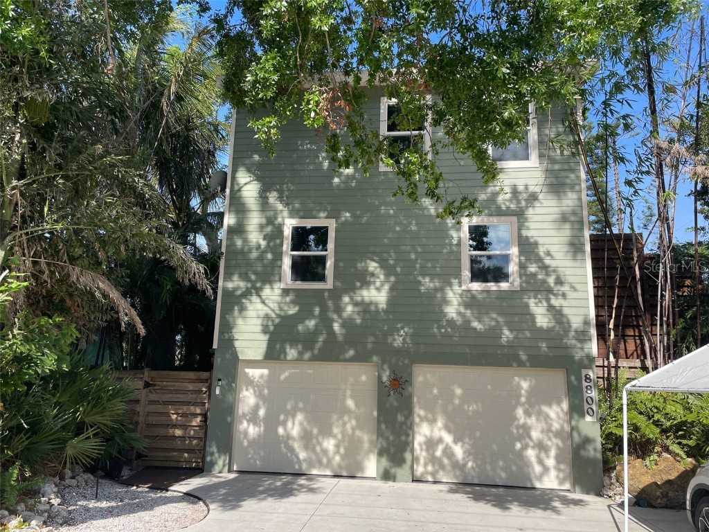 8800 Pohoy Avenue Sarasota FL 34231 - SOUTH BAY A4566756 image1