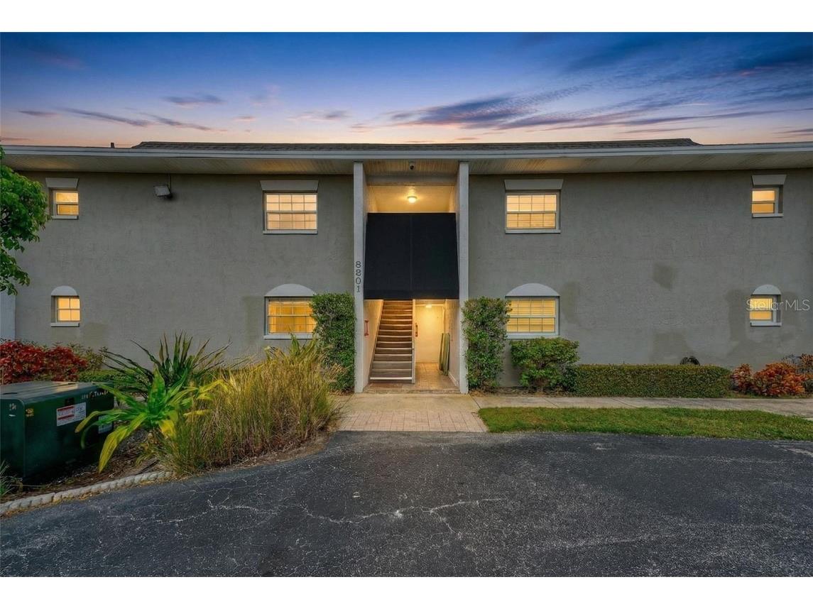 8801 Bay Pointe Drive #102 Tampa FL 33615 - TAMPA BAY TB8457024 image2
