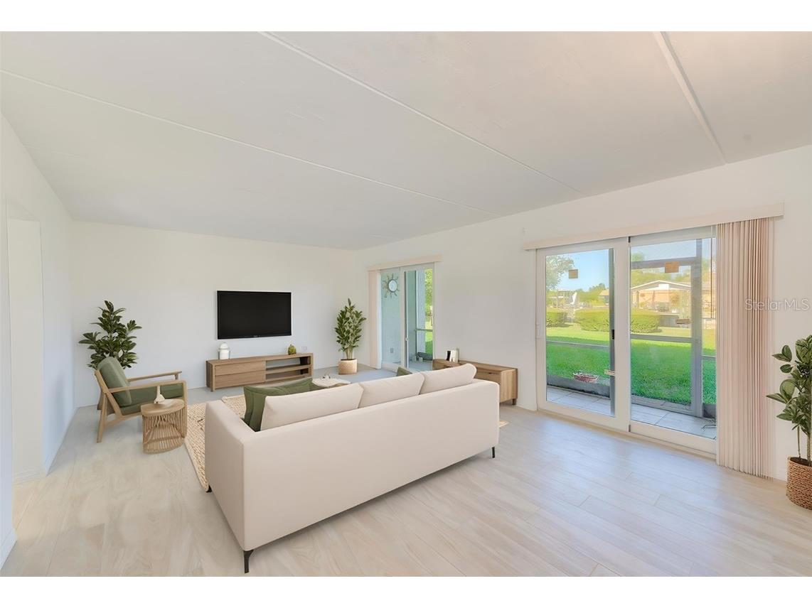 8801 Bay Pointe Drive #102 Tampa FL 33615 - TAMPA BAY TB8457024 image3