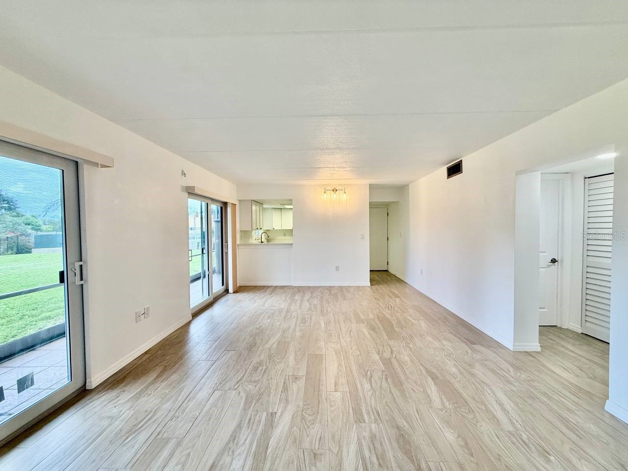 8801 Bay Pointe Drive #102 Tampa FL 33615 TB8517460 image13
