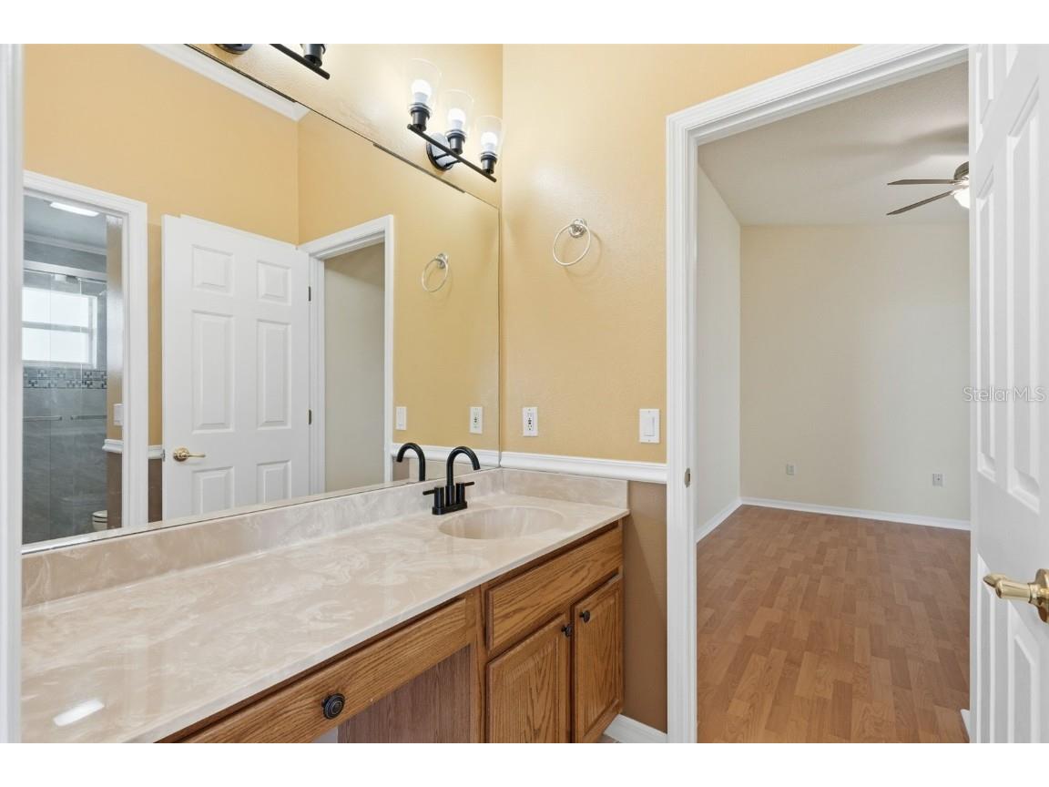 8801 Riverscape Way Tampa FL 33635 TB8444475 image22