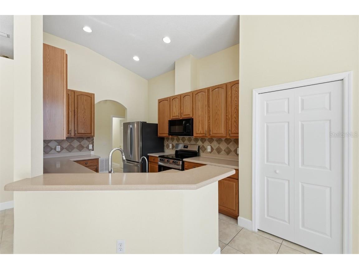 8801 Riverscape Way Tampa FL 33635 TB8444475 image30