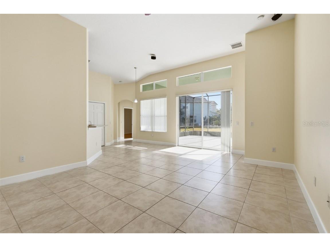 8801 Riverscape Way Tampa FL 33635 TB8444475 image37