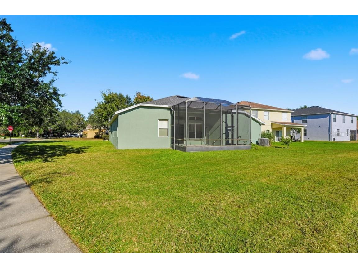 8801 Riverscape Way Tampa FL 33635 TB8444475 image55