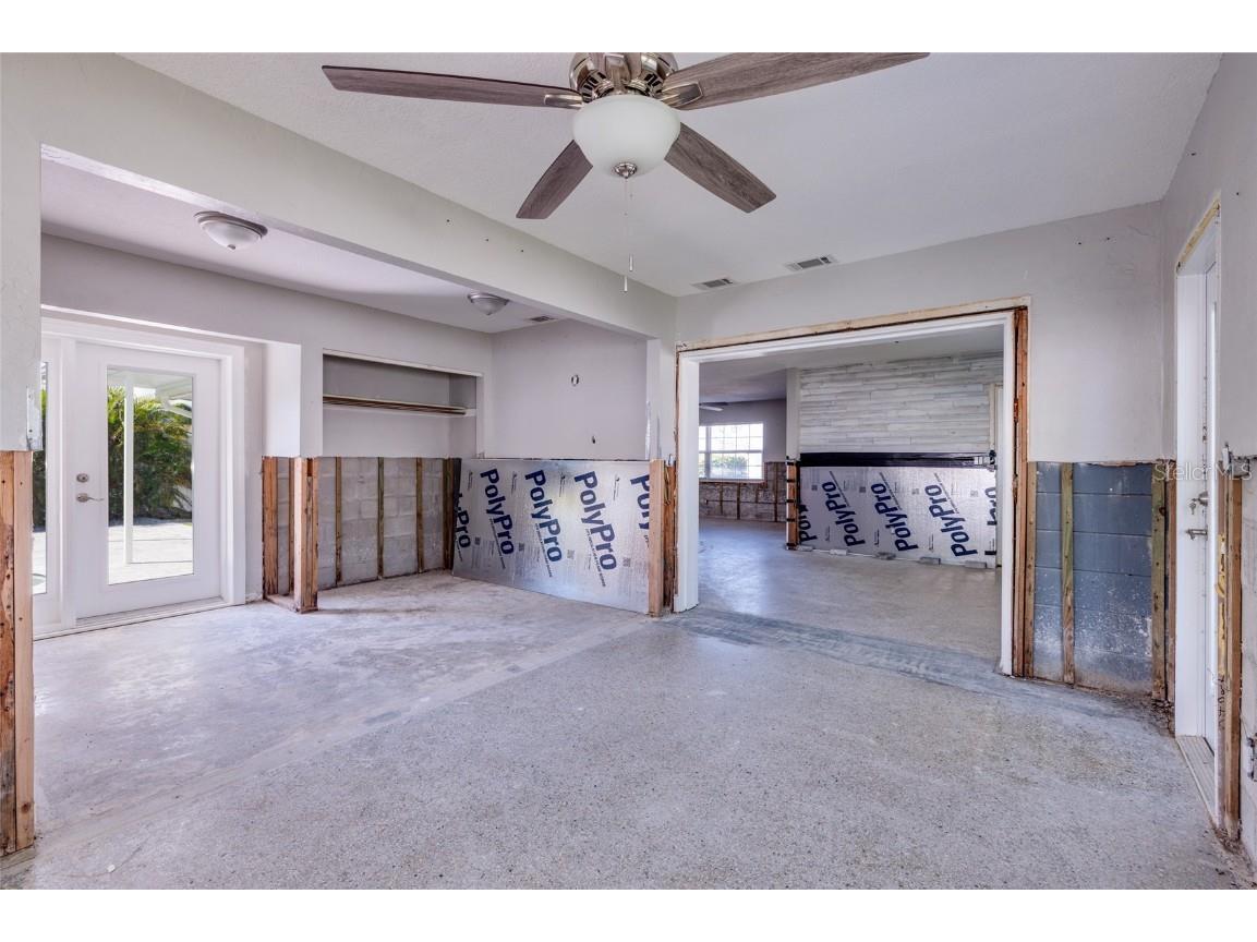 8801 Sunlit Cove Drive NE Saint Petersburg FL 33702 TB8433466 image15
