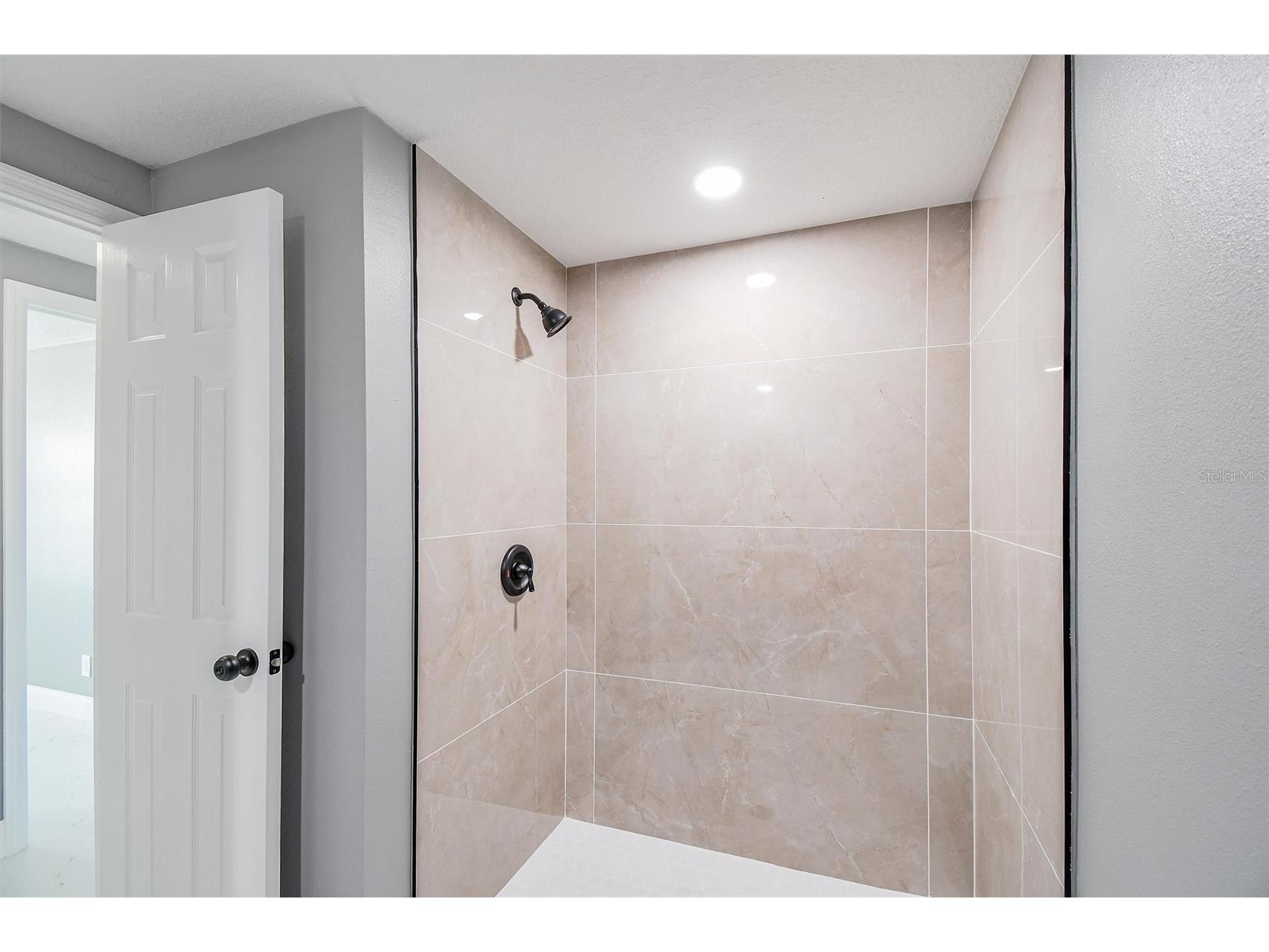 8801 Thousand Oaks Court Tampa FL 33634 TB8501941 image12