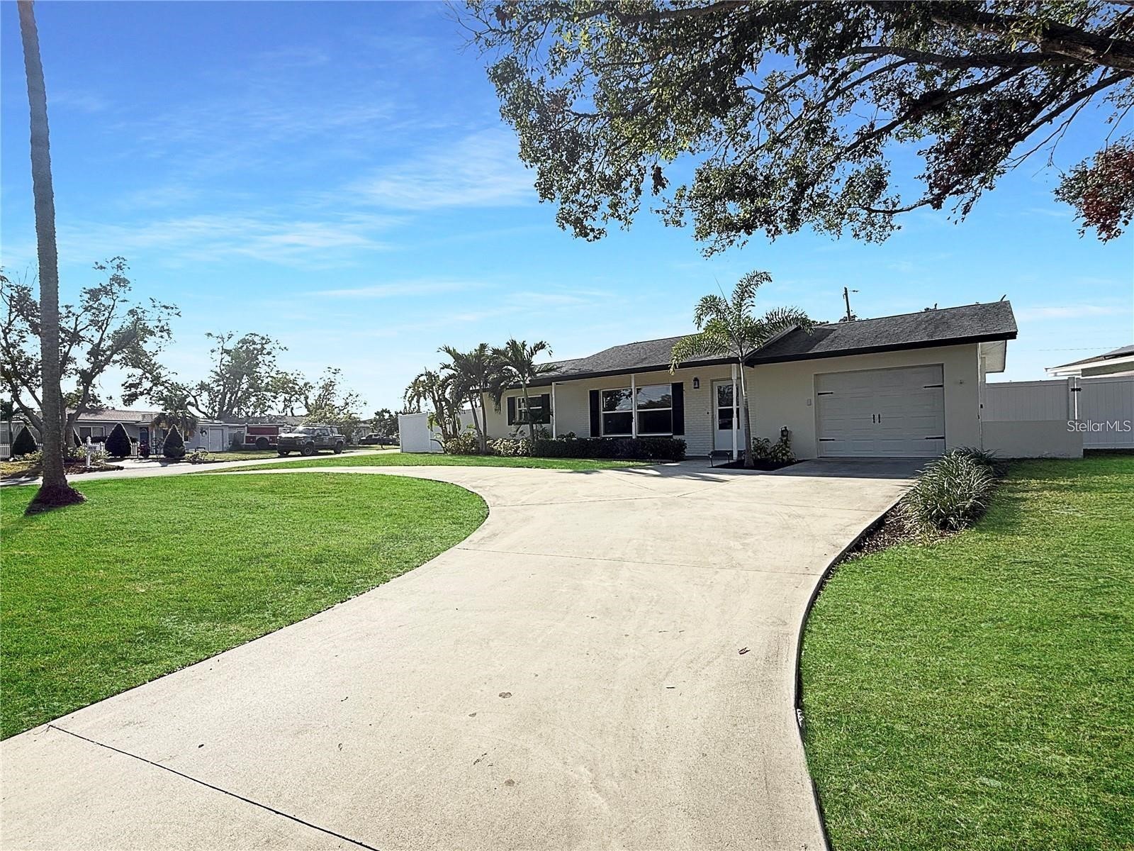 8802 109th Lane Seminole FL 33772 TB8514901 image2