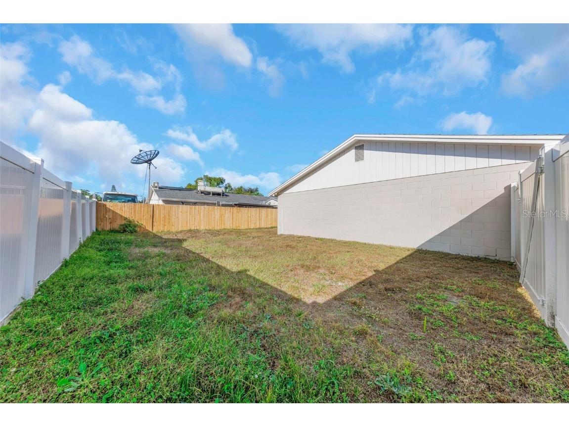 8804 Briar Hollow Court Tampa FL 33634 TB8456069 image17