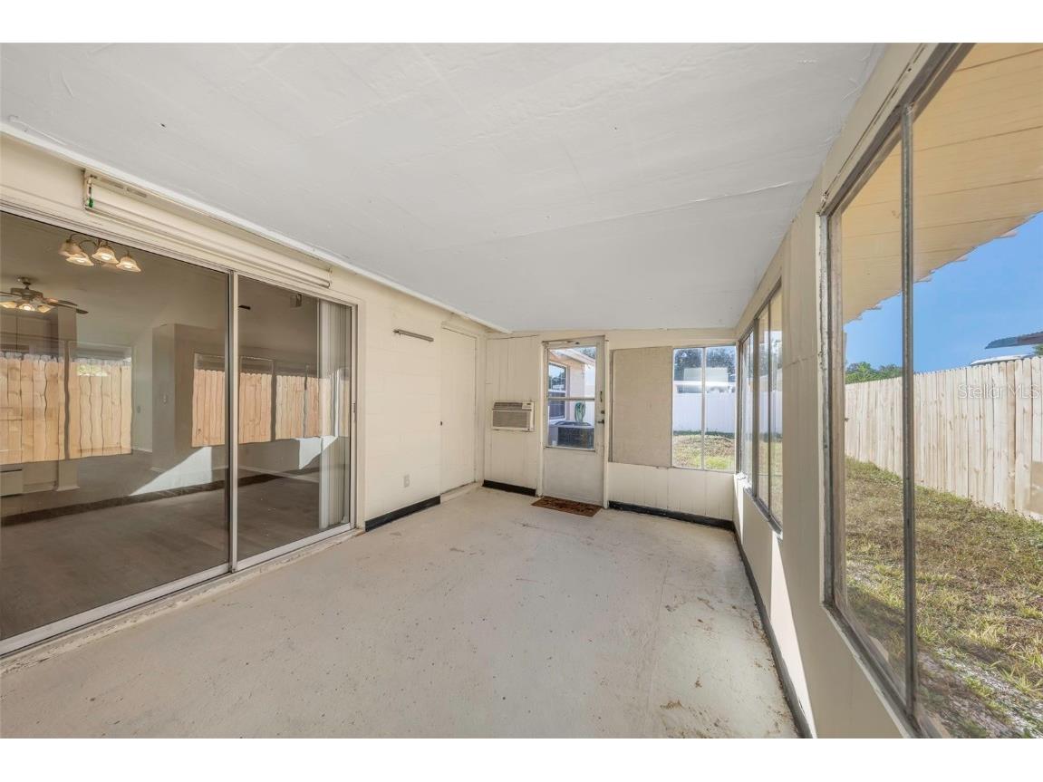 8804 Briar Hollow Court Tampa FL 33634 TB8456069 image18