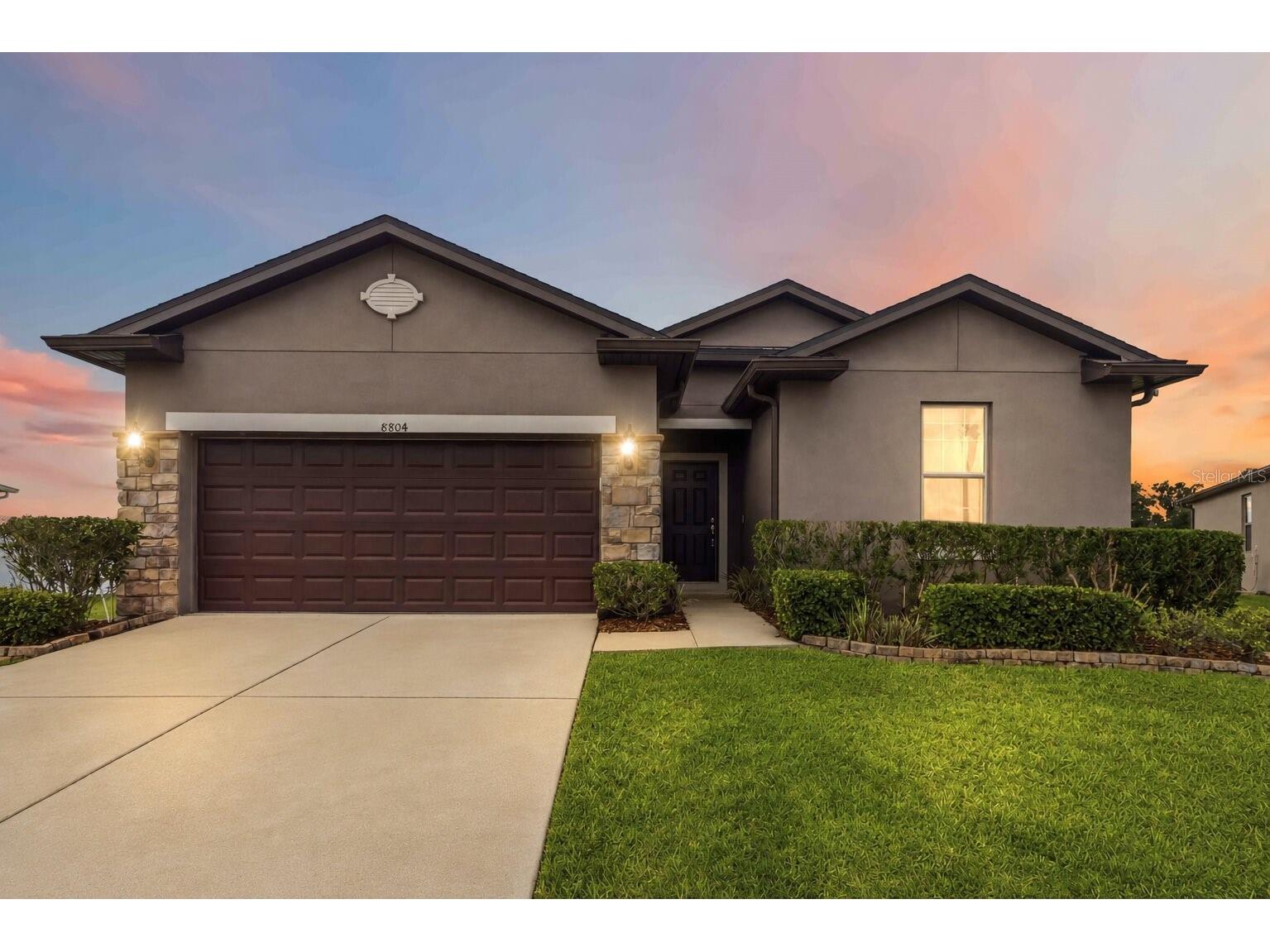 8804 Hinsdale Heights Drive Polk City FL 33868 TB8513676 image1
