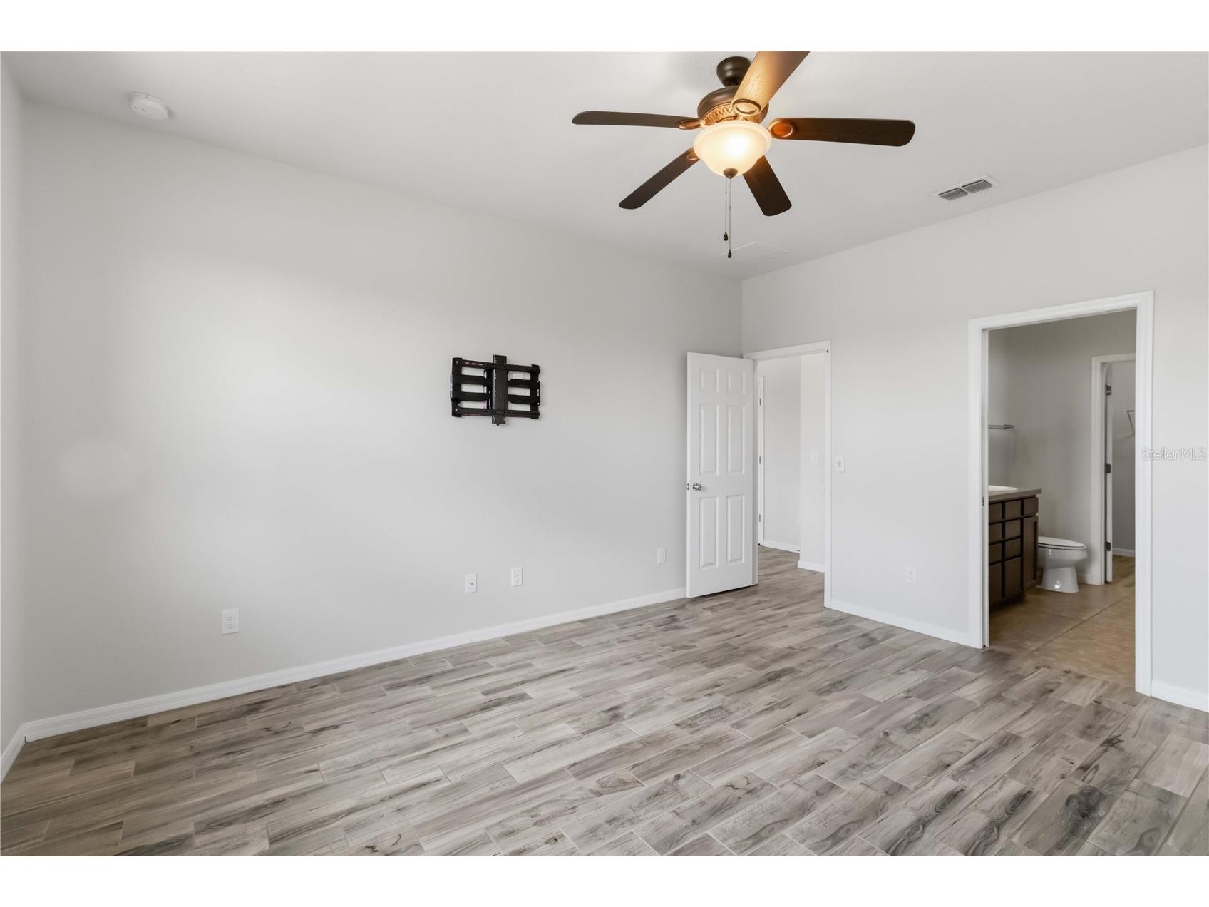 8804 Hinsdale Heights Drive Polk City FL 33868 TB8513676 image12