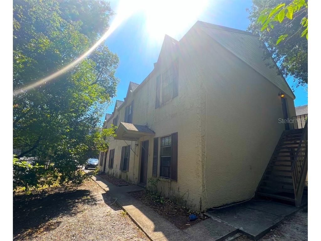 8804 N Orangeview Avenue #B Tampa FL 33617 T3444185 image1