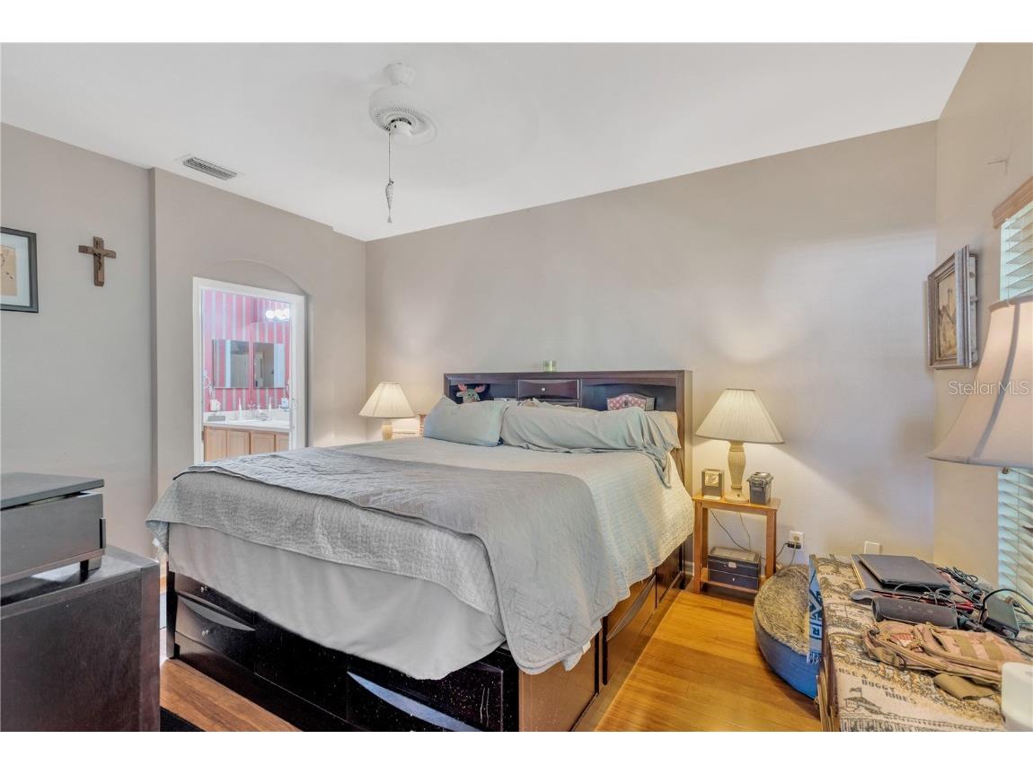 8805 Casablanca Way Tampa FL 33626 TB8440799 image13