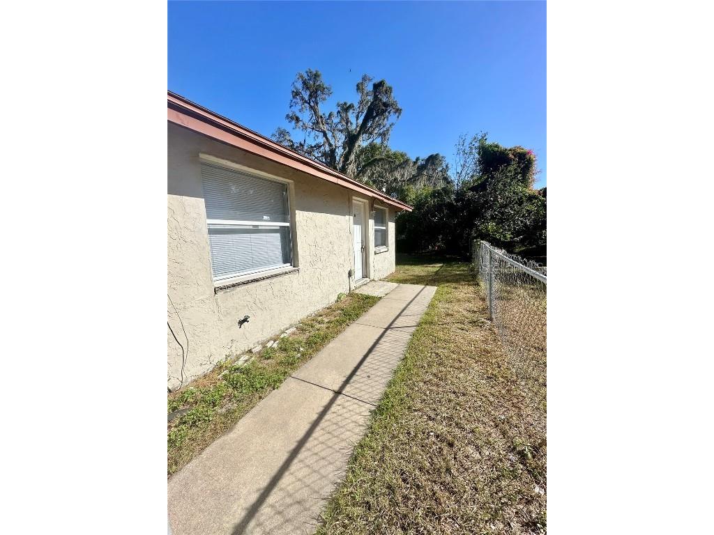 8805 N Brooks Street #A & B Tampa FL 33604 TB8350163 image1