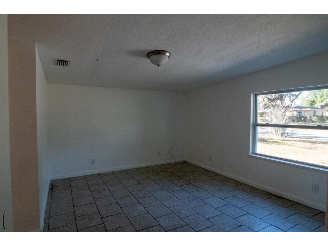 8805 Temple Park Drive Tampa FL 33637 TB8451840 image14