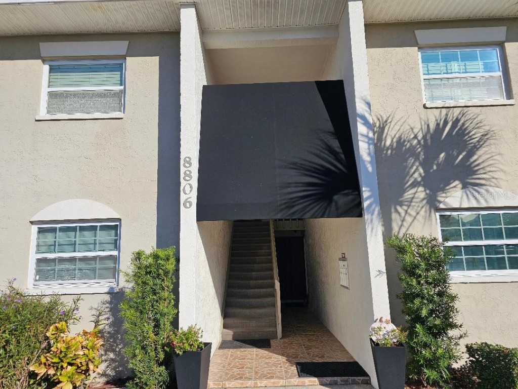 8806 Bay Pointe Drive #105 Tampa FL 33615 TB8446164 image1