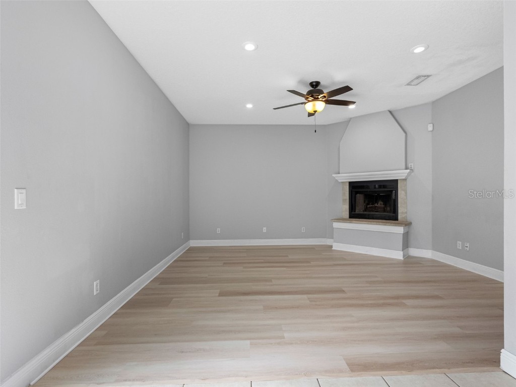 8806 Bayaud Drive Tampa FL 33626 TB8394686 image18