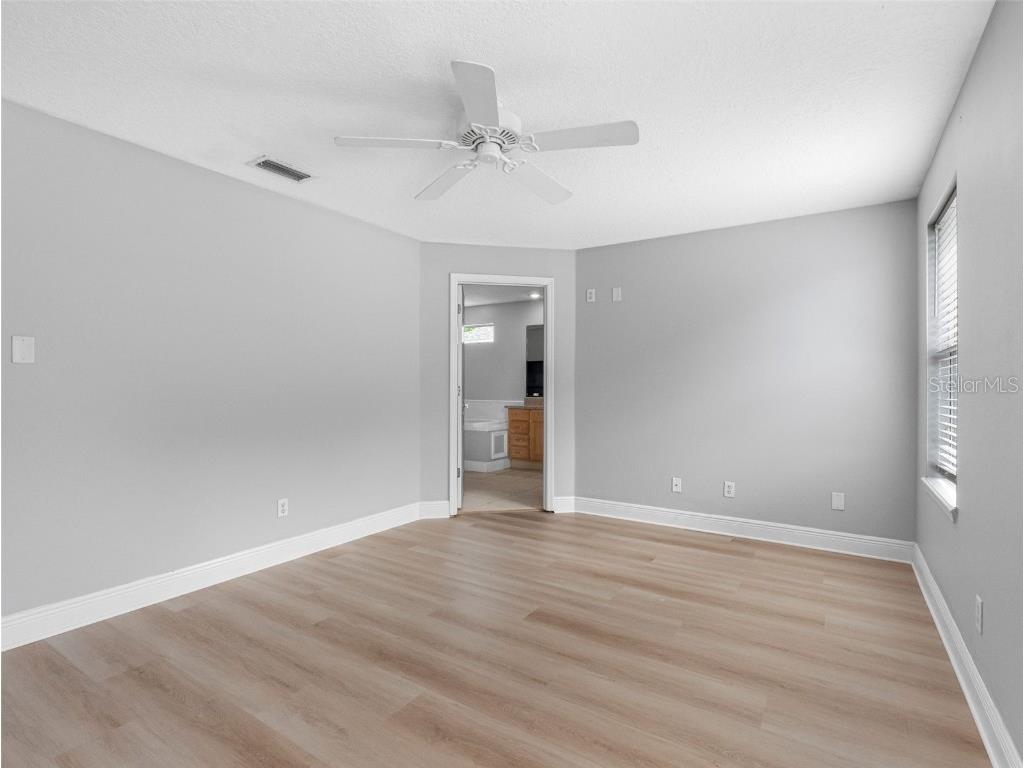 8806 Bayaud Drive Tampa FL 33626 TB8394686 image29