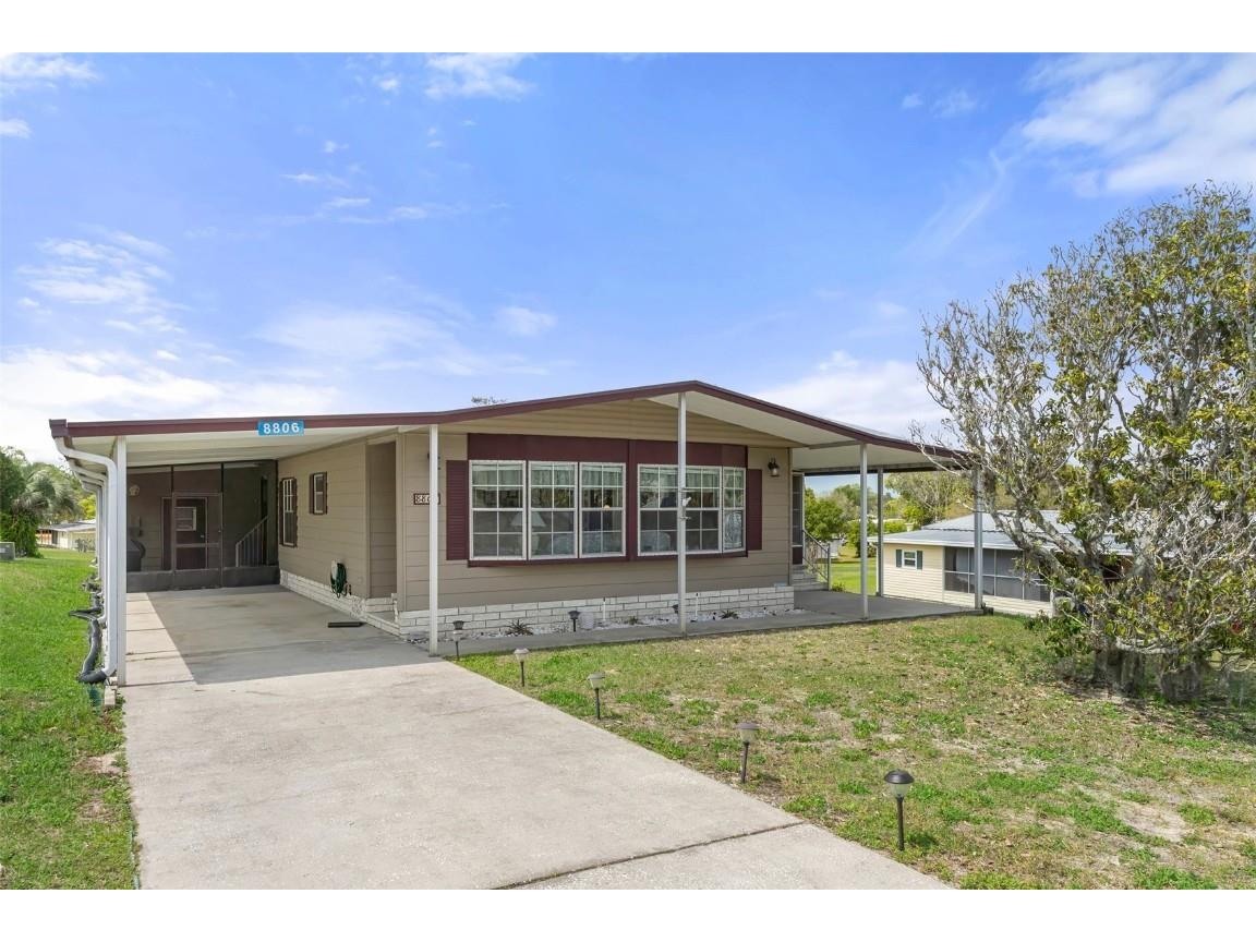 8806 Highpoint Boulevard Brooksville FL 34613 U8236591 image1