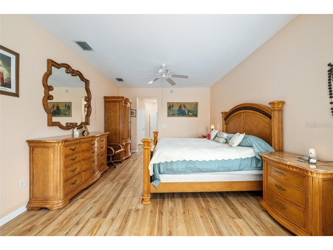 8806 SE 132nd Loop Summerfield FL 34491 OM710433 image12