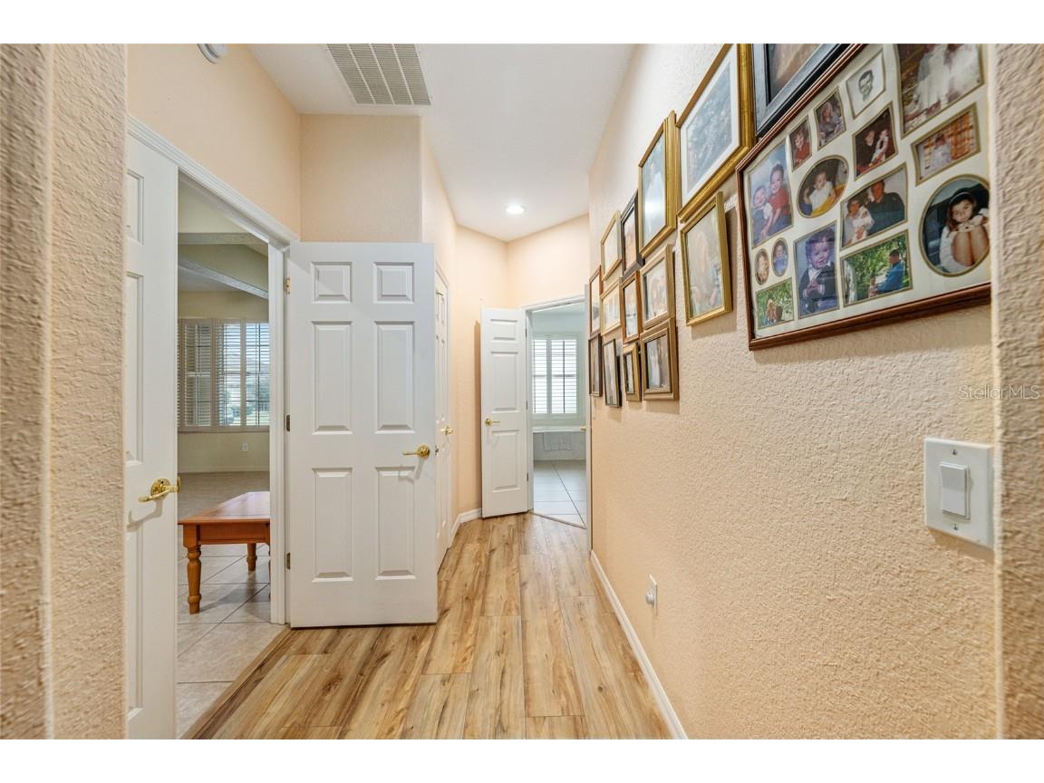 8806 SE 132nd Loop Summerfield FL 34491 OM710433 image14