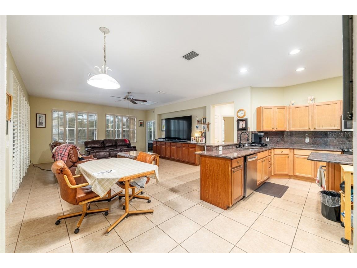 8806 SE 132nd Loop Summerfield FL 34491 OM710433 image26