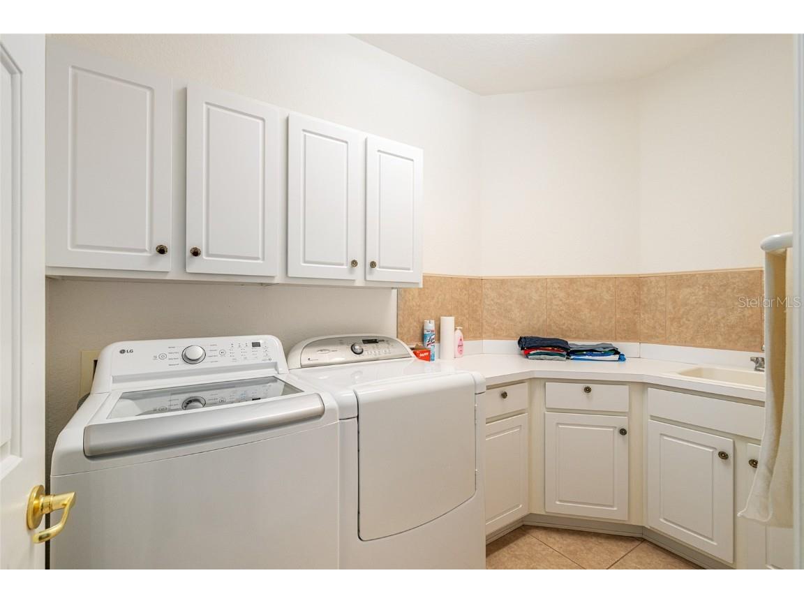 8806 SE 132nd Loop Summerfield FL 34491 OM710433 image37