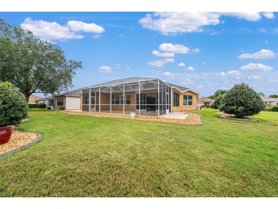 8806 SE 132nd Loop Summerfield FL 34491 OM710433 image46