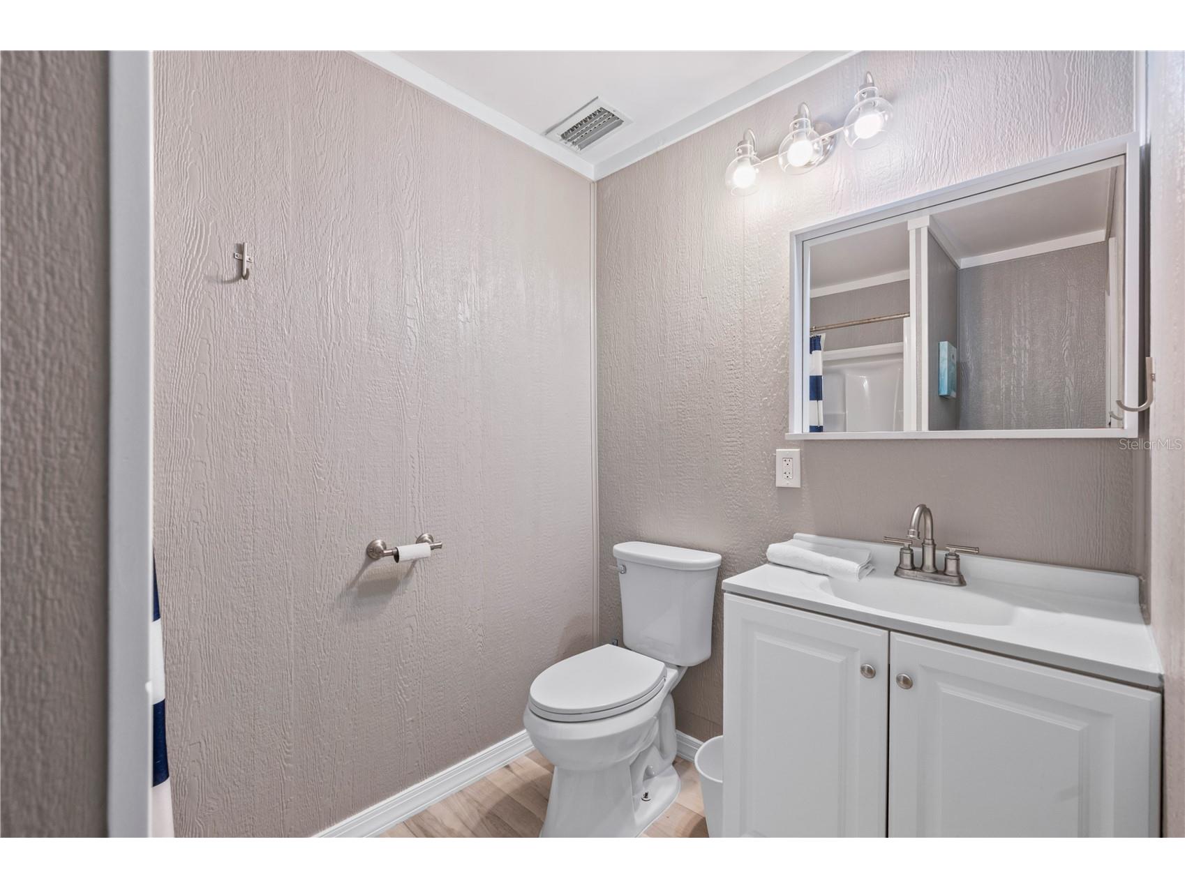 8806 SW Start Center Street Arcadia FL 34269 TB8502793 image9