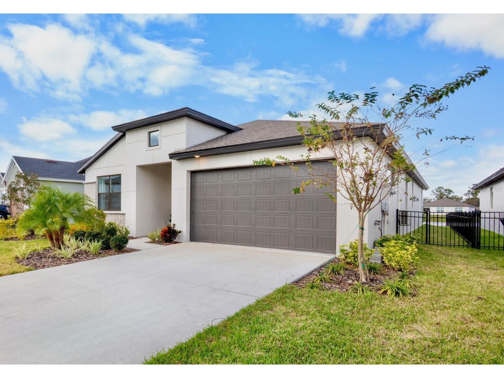 8806 Windlass Cove Parrish FL 34219 A4676788 image1