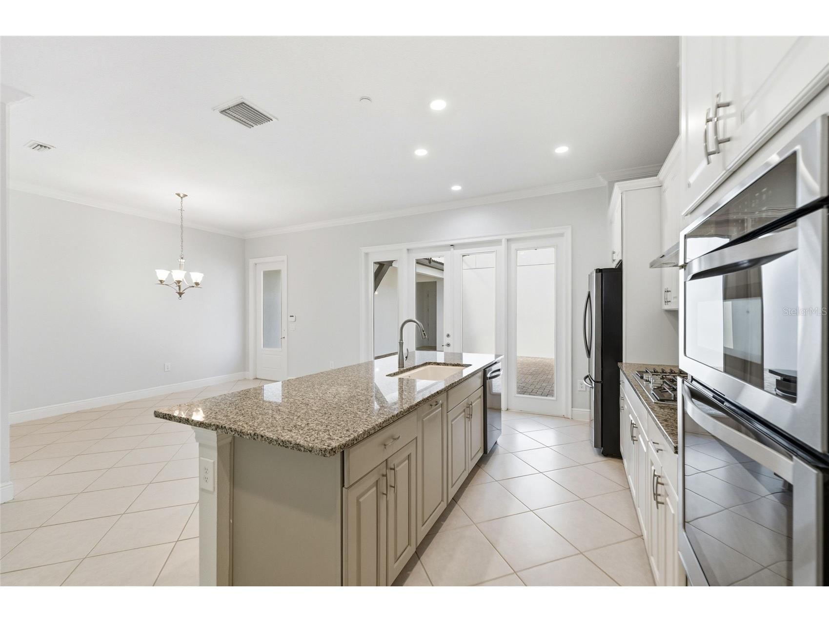 8807 Fountain Palm Aly Winter Garden FL 34787 O6400597 image4