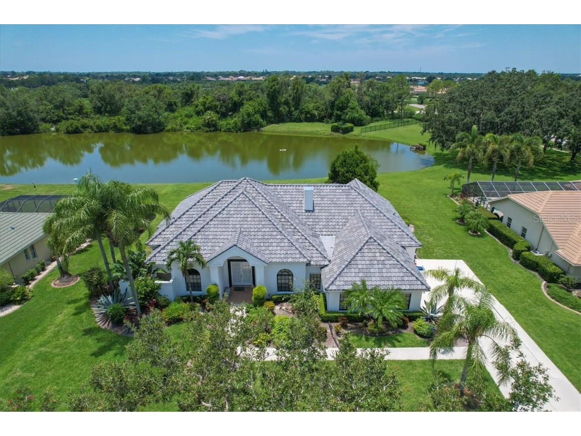 8807 Misty Creek Drive Sarasota FL 34241 A4574522 image1