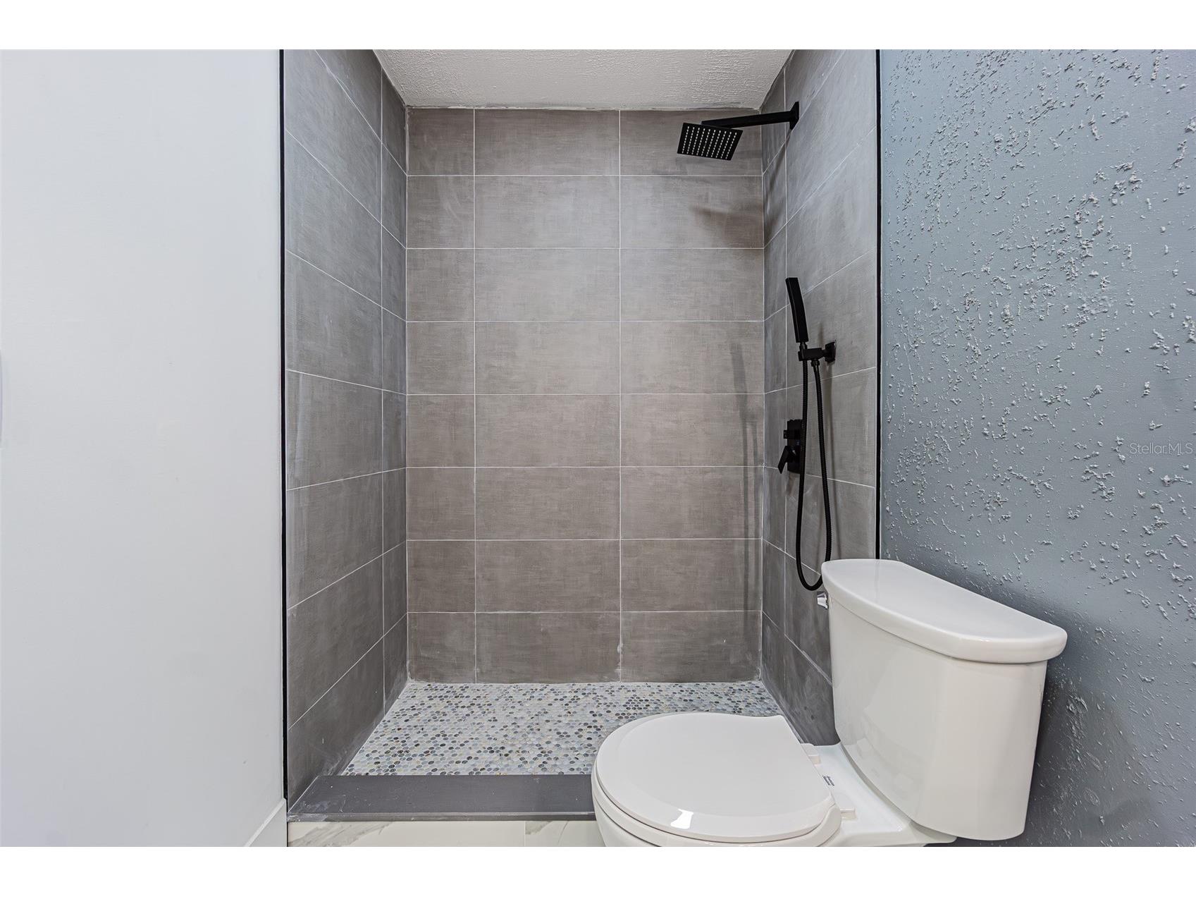 8807 Overlook Drive Wesley Chapel FL 33545 TB8491668 image36