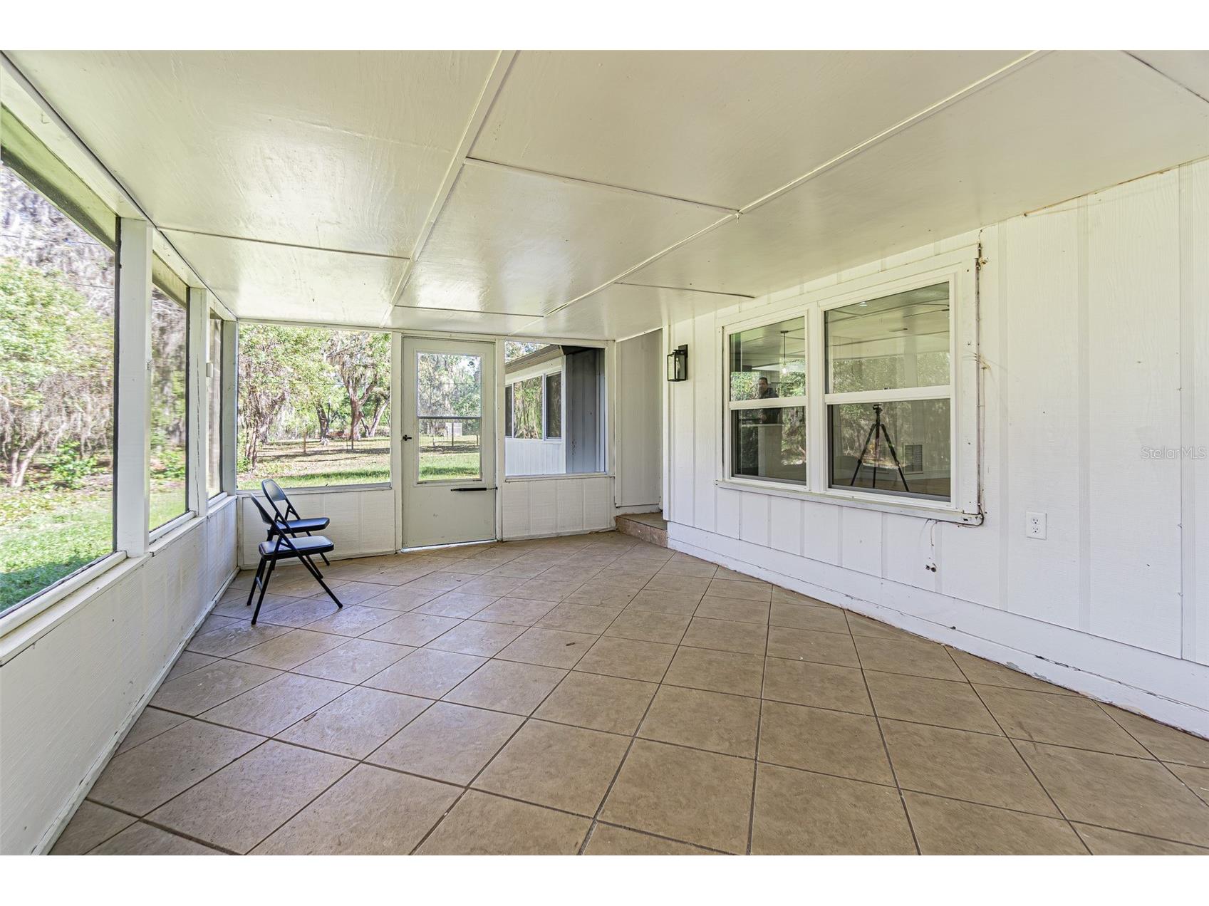 8807 Overlook Drive Wesley Chapel FL 33545 TB8525661 image17